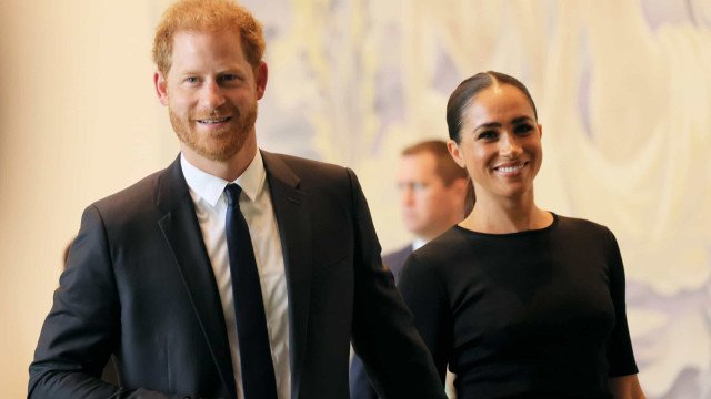 Harry e Meghan Markle se divertem em show de Beyoncé
